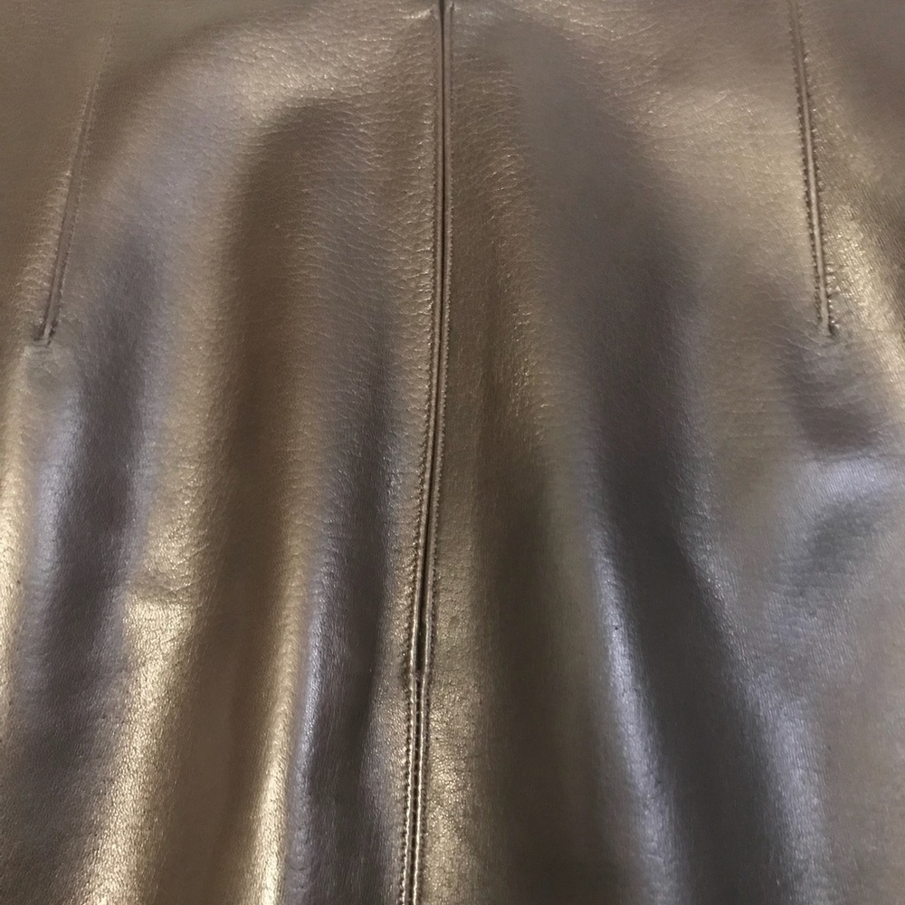 SOLD🎈OSCAR DE LA RENTA Lamb Skin Skirt - Picture 6 of 8